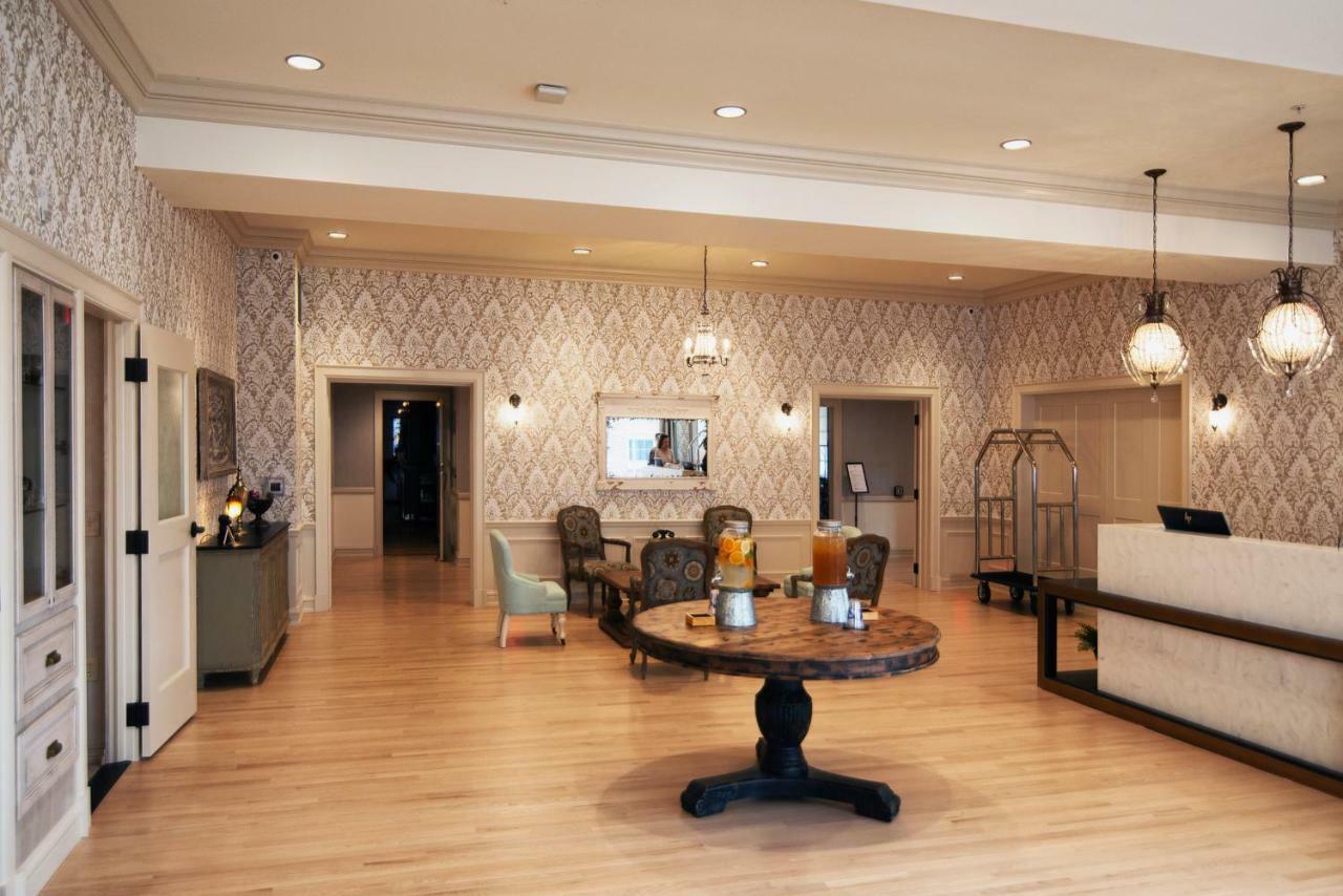 The Stella Hotel & Ballroom كينوشا المظهر الخارجي الصورة