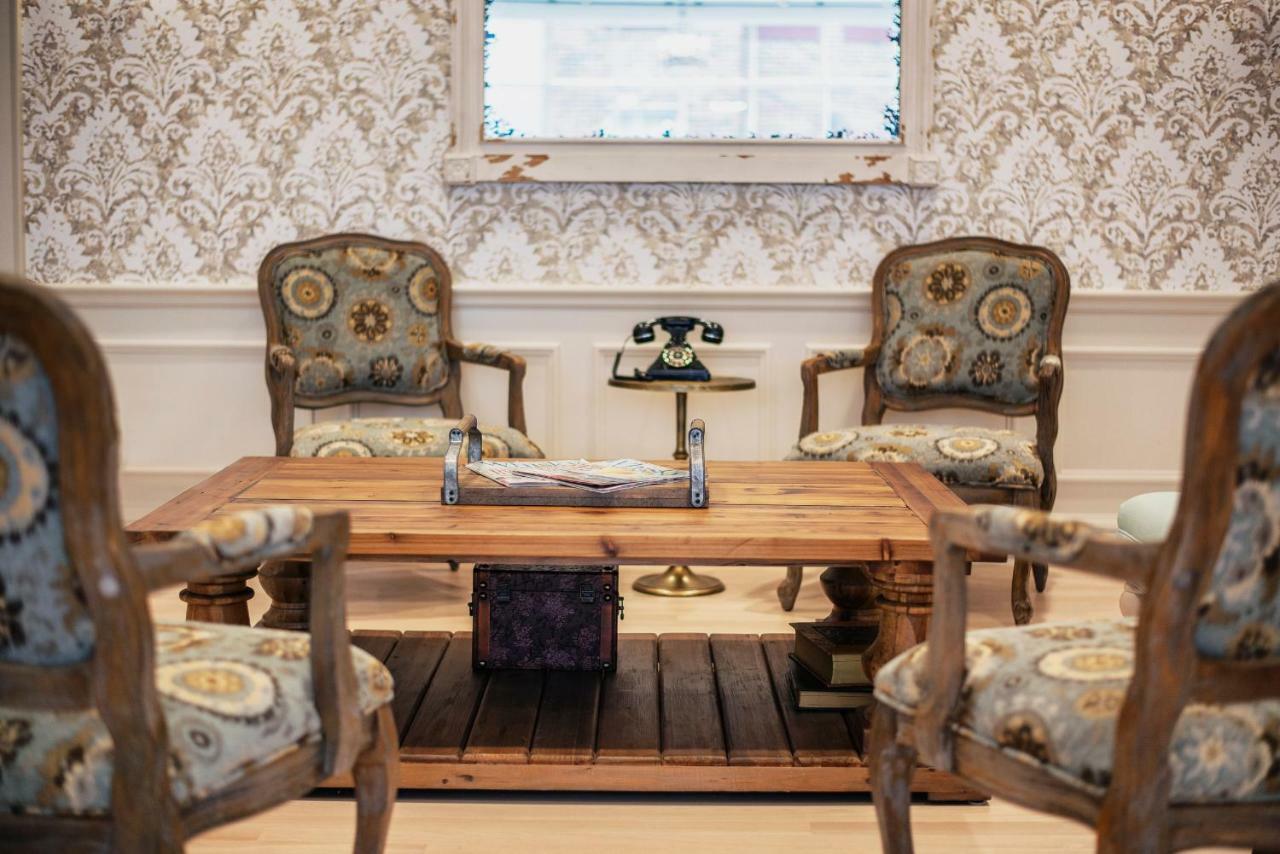 The Stella Hotel & Ballroom كينوشا المظهر الخارجي الصورة